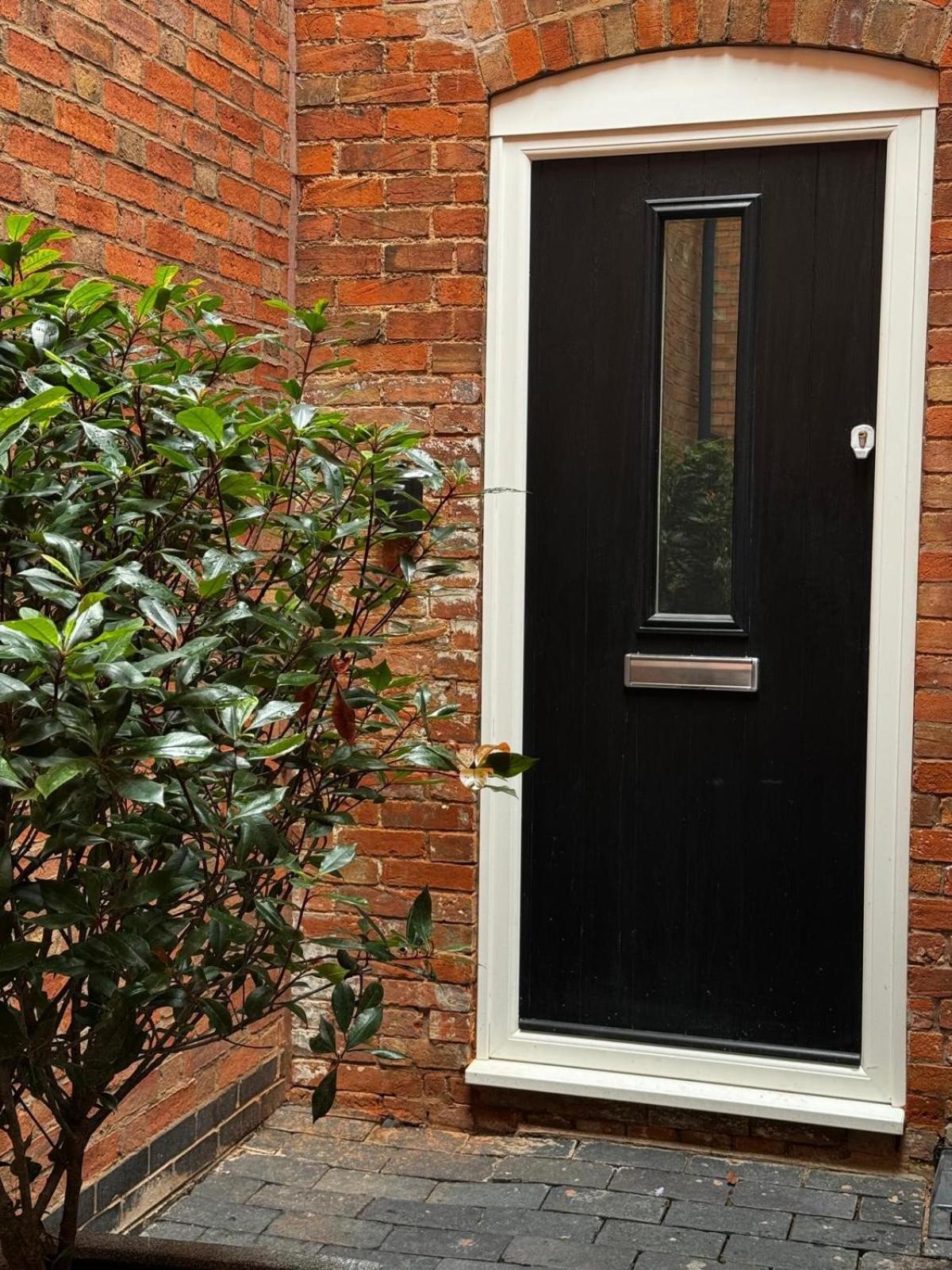 Romeo'S Arch High End Luxury In Centre Of Stratford With Parking Appartement Buitenkant foto